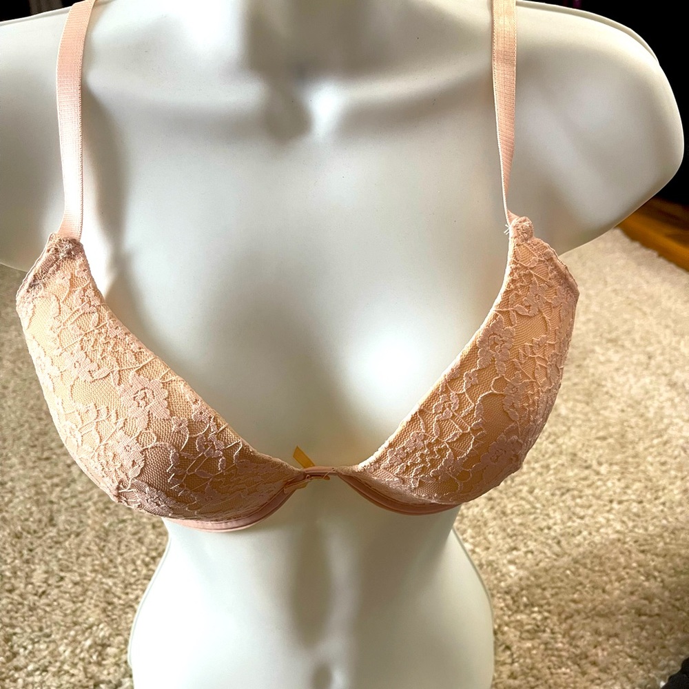 Dereon light peach bra